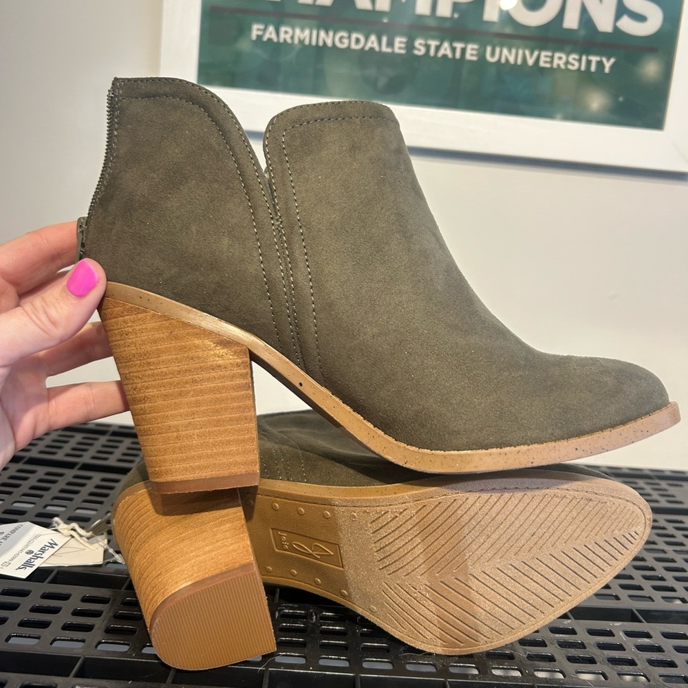 JOIE BOOTIES - Picture 2 of 5